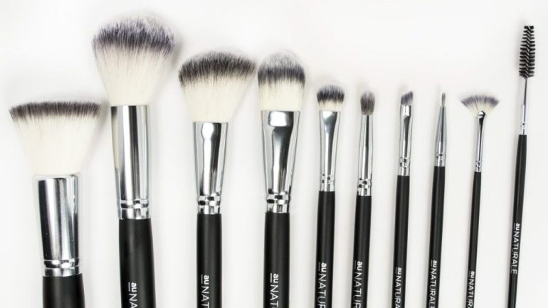 au naturale, vegan makeup brushes, vegan makeup brush, makeup brush